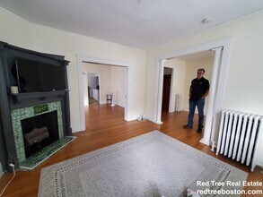 98 Westbourne Terrace in Brookline, MA - Building Photo - Building Photo