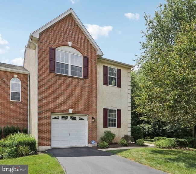 property at 929 Shenkle Dr