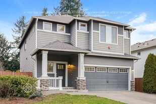 18302 101st St E in Bonney Lake, WA - Building Photo