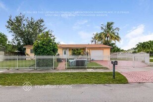 998 NW 202nd St in Miami, FL - Building Photo