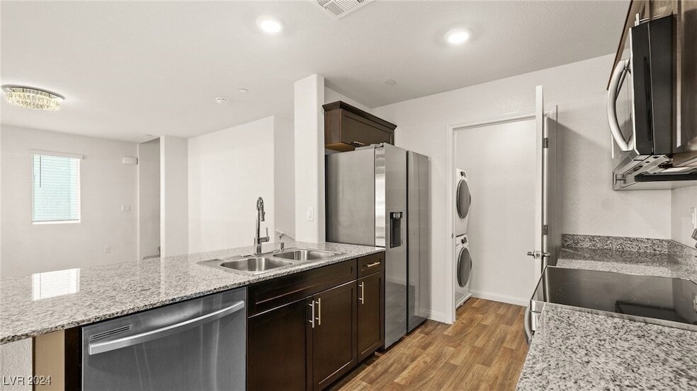 2649 Green Envy Ave, Unit 4309 in North Las Vegas, NV - Building Photo