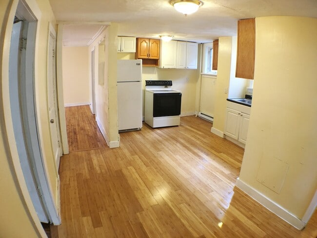 119 Prospect St, Unit apt 3, Unit apt 3