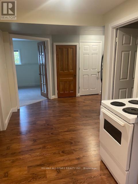 2036 Lilac Dr in Innisfil, ON - Building Photo - Building Photo