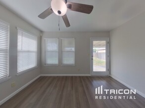 1426 Pearl St in Modesto, CA - Building Photo - Building Photo