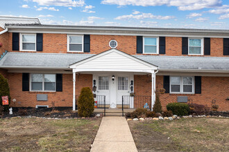 11 Sunnybrook Rd in Stratford, NJ - Building Photo - Building Photo