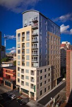 City View Luxury Furnished Apartments in Madison, WI - Building Photo - Interior Photo