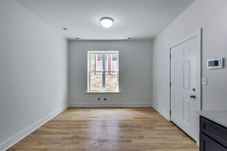 815 S Carpenter St in Chicago, IL - Building Photo - Building Photo