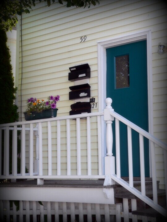 59 Cumberland Ave, Unit 59 #2 in Portland, ME - Foto de edificio