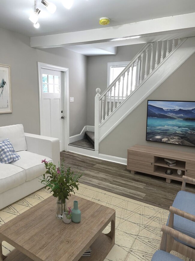 property at 1082 Trewellyn Ave