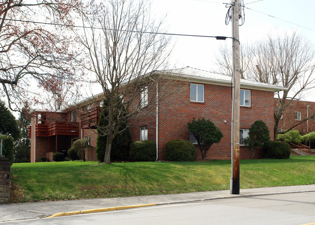 1409-1411 E Main St in Princeton, WV - Building Photo - Building Photo