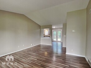 3035 Falcon Bridge Dr in Columbus, OH - Building Photo - Building Photo