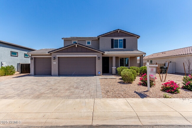 property at 2071 E Piedmont Pl