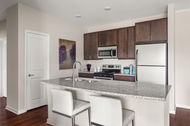 Colony at Centerpointe