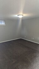 11236 NE Oregon St in Portland, OR - Building Photo - Building Photo