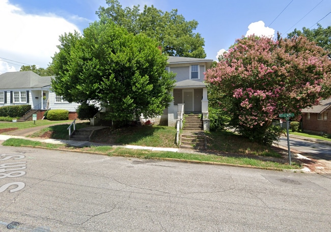 property at 230 S 8th St