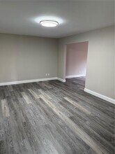 3408 Greiner Dr in St. Charles, MO - Foto de edificio - Building Photo