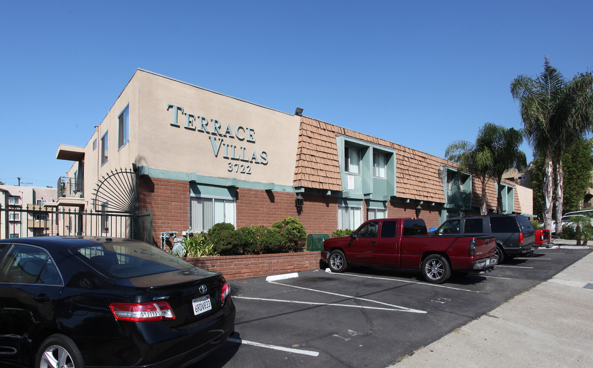 Terrace Villas in San Diego, CA - Building Photo