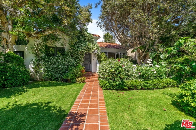 property at 517 Euclid St