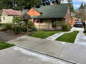 419 Harvard Ave in Fircrest, WA - Building Photo