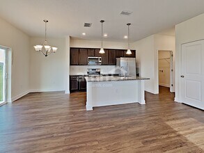 4660 Reisswood Loop in Palmetto, FL - Building Photo - Building Photo