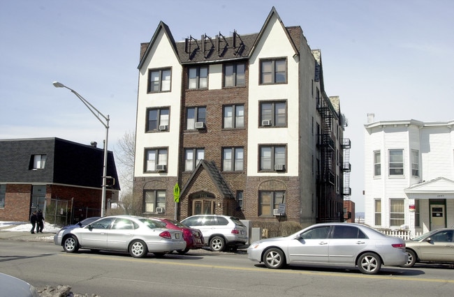 1929 Kennedy Blvd in North Bergen, NJ - Foto de edificio - Building Photo