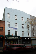 128 Bedford Ave in Brooklyn, NY - Building Photo - Building Photo