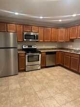 1611 S Main St in Hopkinsville, KY - Building Photo - Building Photo