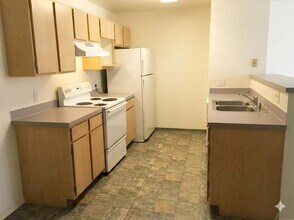 131 Baker St in Moscow, ID - Building Photo - Building Photo