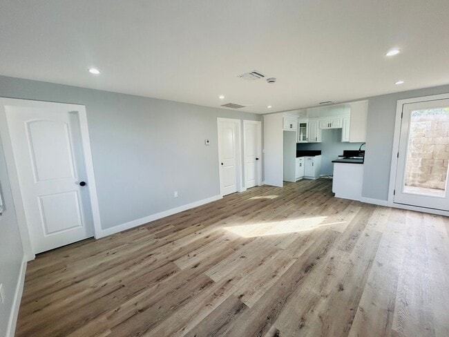 4108 W 106th St in Inglewood, CA - Building Photo - Building Photo