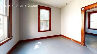 2339 Rohs St in Cincinnati, OH - Building Photo - Building Photo