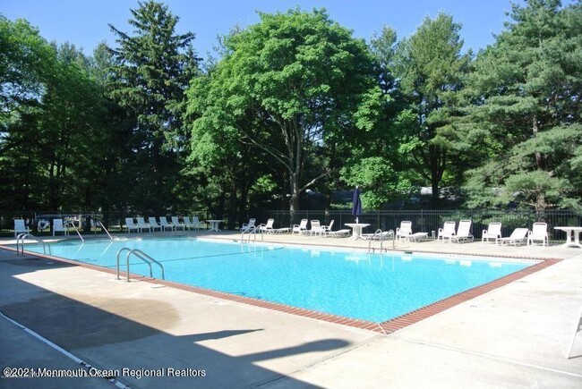 property at 90 Quince Ct
