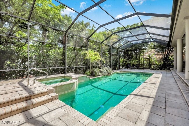 258 9th Ave S in Naples, FL - Building Photo - Building Photo