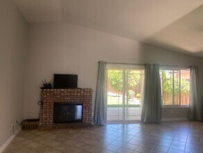25231 Noling Ct in Murrieta, CA - Building Photo - Building Photo