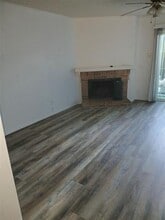 103 S Las Vegas Trail in White Settlement, TX - Building Photo - Building Photo