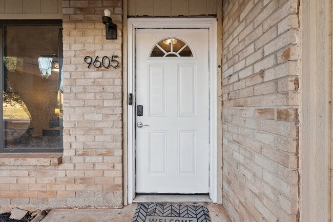 9605 Hefner Village Blvd in Oklahoma City, OK - Building Photo - Building Photo