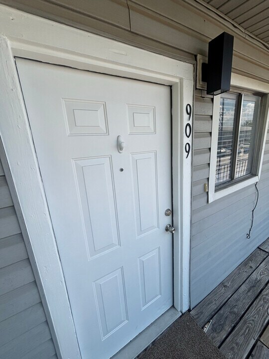 909 S 15th St in Copperas Cove, TX - Building Photo