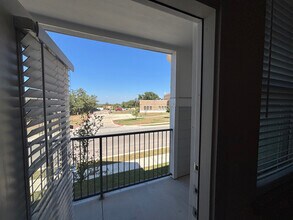 216 Flint Rdg Rd in San Marcos, TX - Building Photo - Building Photo