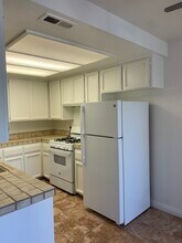 652 Summer View Cir in Encinitas, CA - Building Photo - Building Photo