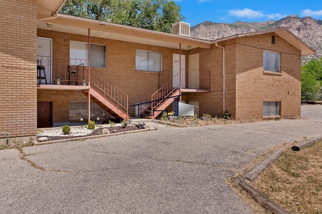 1014 7th St, Unit B