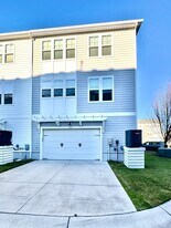 9616 21st Bay St in Norfolk, VA - Building Photo