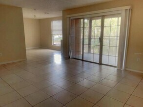 4027 Versailles Dr in Orlando, FL - Building Photo - Building Photo