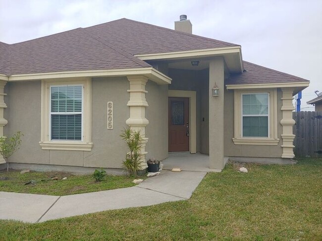 6205 Angelique Ct in Corpus Christi, TX - Building Photo - Building Photo
