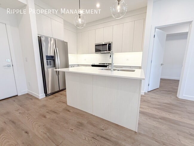 property at 6 Merganser Dr W