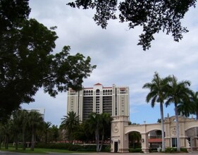 St. Marissa Condominium in Naples, FL - Building Photo - Building Photo