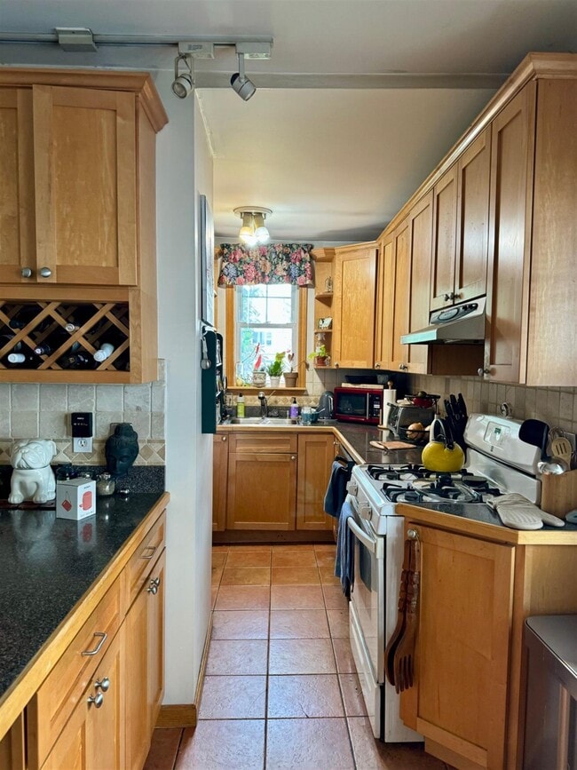 133 Princeton St, Unit 1, Unit 1