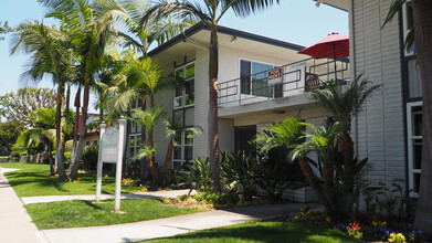 Greenbrier Apartments in Los Alamitos, CA - Building Photo - Primary Photo