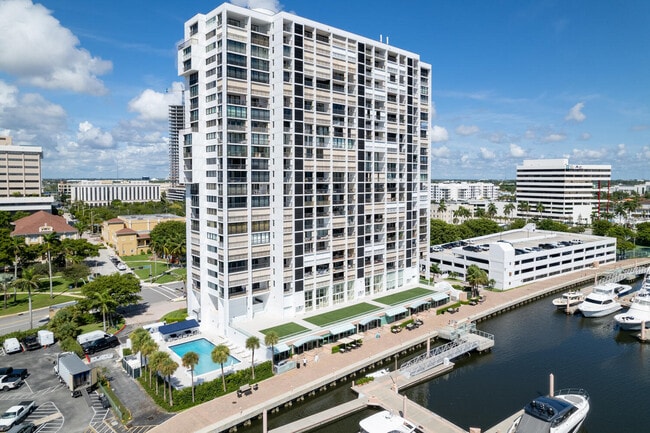 property at 400 N Flagler Dr