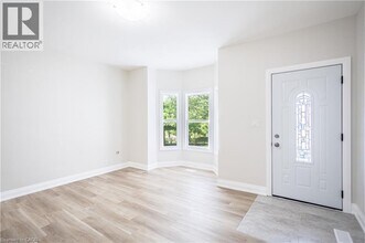 297 MARY St in Hamilton, ON - Building Photo - Building Photo