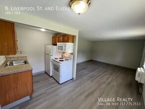 75 N Liverpool St-Unit -F in Manchester, PA - Building Photo - Building Photo