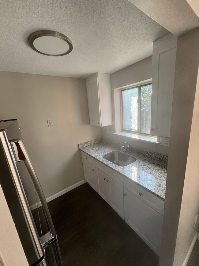 590 Wethersfield Ave in Hartford, CT - Building Photo - Building Photo